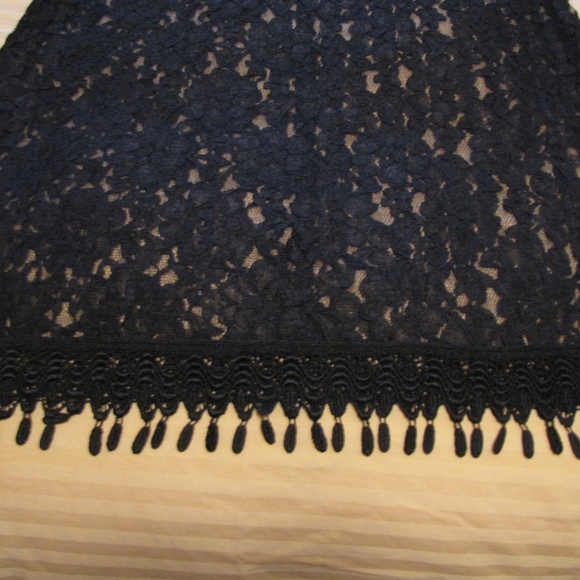 Glamorous goth! Black beaded lace & velvet ensemble, Laura Rogers, Medium - Picture 6 of 12